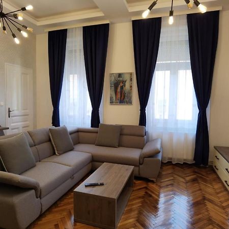 Zen Apartments Oradea Eksteriør billede